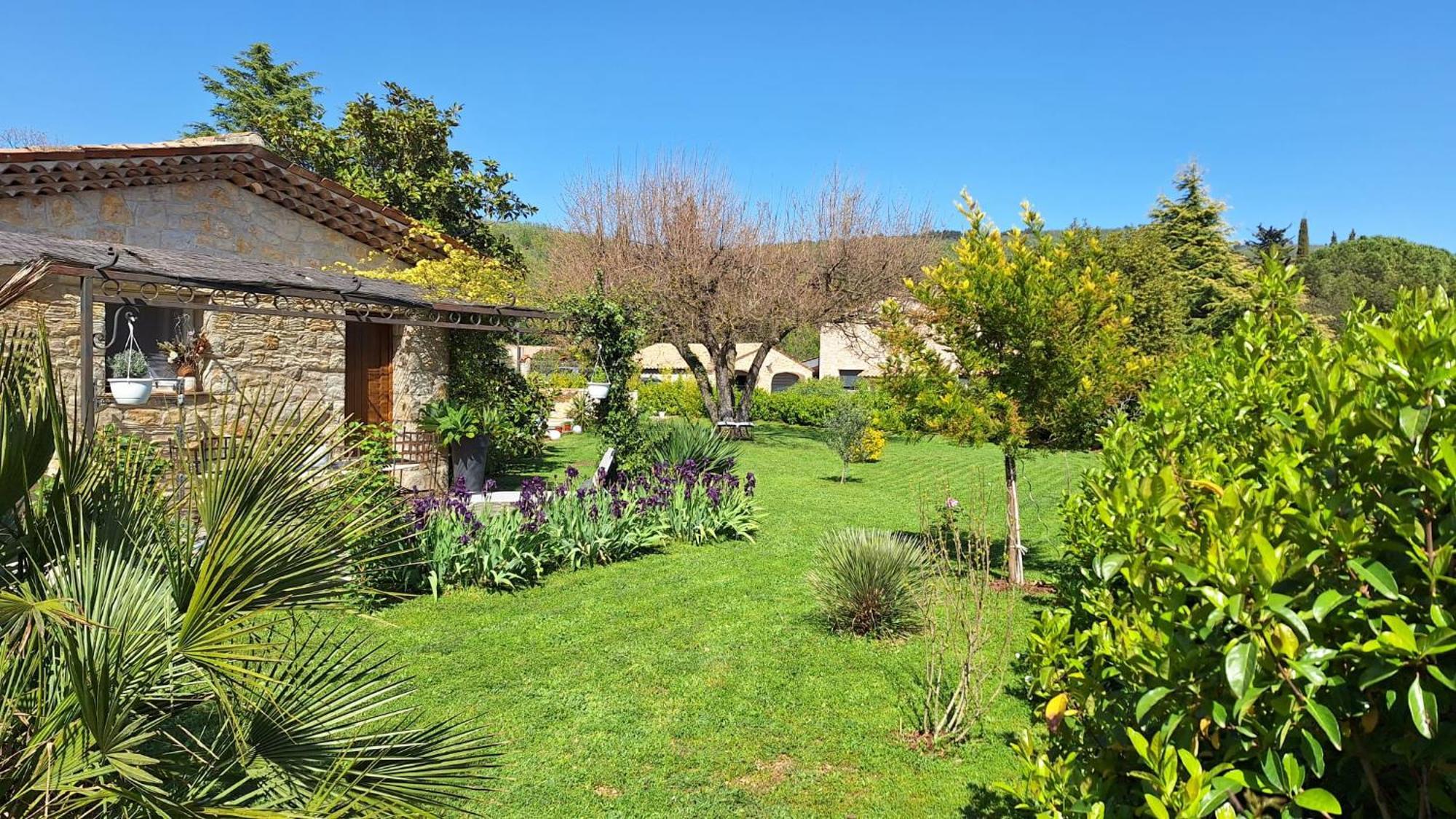 Chez Dom & Albert Saint-Cézaire-sur-Siagne Exterior foto